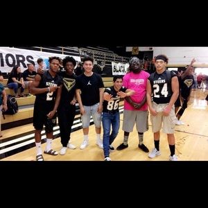 Meet your Posher, Leon